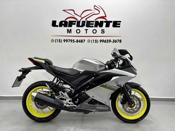 YAMAHA YZF R15 